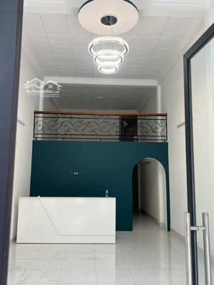 bán gấp nhà mt hoàng diệu con đường huyết mạch trung tâm đà nẵng.