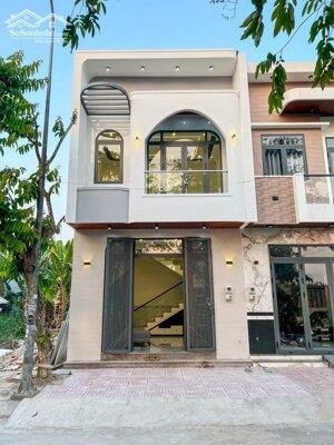 Nhà Trệt Lầu Xây Mới 3 Phòng Ngủ - Khu Dân Cư Văn Hóa Tây Đô