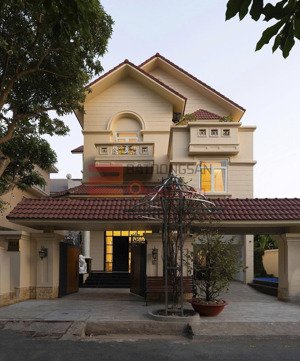 giỏ hàng 10 căn biệt thự sân vườn, hồ bơi, full nội thất cao cấp tại quận 2