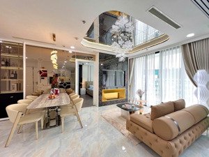 hạ gấp 400tr bán 3p ngủ đẹp vinhomes central park decor đẹp . lh ngay 