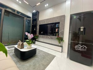 giảm chào! bán gấp phố bạch mai, 30m2, 3 ngủ sổ riêng, full nội thất, k quy hoạch, về ở ngay.