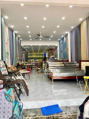 nhà 3 tầng mặt tiền kinh doanh trần quý cáp, dt 90,2m2, 4pn 3wc, hướng đông chỉ 15 tỷ