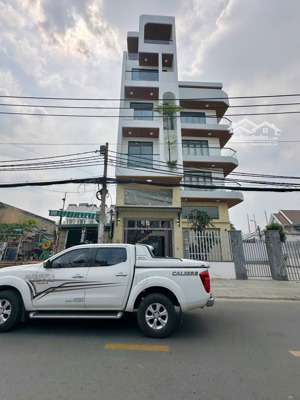 bán nhà 6 tầng mặt tiền kinh doanh ao đôi full nội thất 4x13.5m giá 9.6 tỷ tl