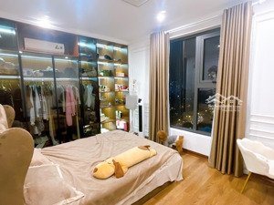 chính chủ bán căn hộ góc 63m2, sổ đỏ, giá 6 tỷ - geleximco 897 giải phóng. liên hệ 