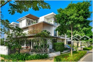 bán biệt thự căn góc lucasta khang điền