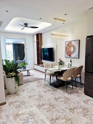 bán căn hộ chung cư sky garden i,chỉ 8,6 tỷ, 98m2, 3pn, 3wc, giá ưu đãi tại phú mỹ hưng, tp. hcm