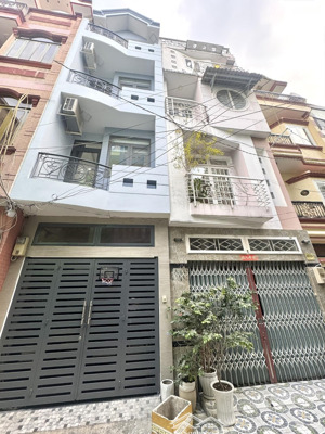 gấp bán giảm 300tr - 3tầng (3.6 x 12) cho thuê 260tr/năm - hẻm oto đường lê quang định còn 7.99tỷ