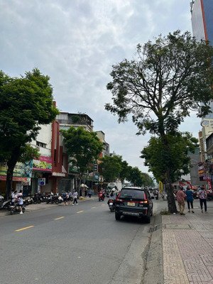 bán gấp trước tết - giảm 9 tỷ! mặt tiền ngang 5m lê văn sỹ q3, 5x25m 6 tầng - hđt 1 tỷ/năm