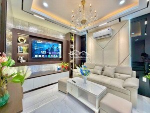 siêu phẩm hxh thông thích quảng đức phú nhuận - sát mặt tiền - 5 tầng sân thượng btct - 4pn 4wc