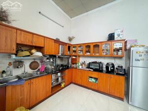 nhà mặt tiền Trịnh Công Sơn khu không khí trong lành mát mẻ