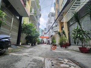 lê văn sỹ 110m hai căn chia sẵn hxh tránh giá chỉ 16tỷ.