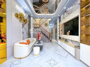 bán nhà lầu xây dựng mới 100% hẻm 11 sau lưng bv đa khoa trung ương gần khu ẩm thực bờ hồ bún xáng