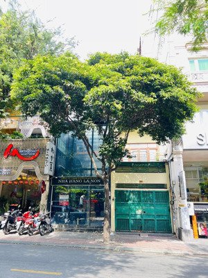 siêu hiếm duy nhất 2 mặt tiền trước sau thái văn lung bến nghé q1- 8x26m xd 12 tầng cn 195m2 278ty