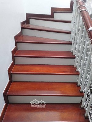 biệt thự nhà vườn geleximco - đường to như phố - vỉa hè rộng - view trường học thoáng -trước sau