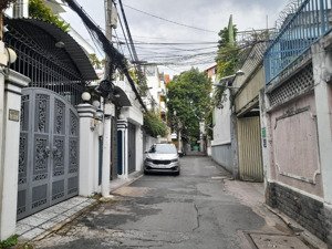 nhà đẹp khu sang! hxh hồ biểu chánh, p11, pn - (4 x 15m) - kc: 5 tầng, thang máy - chỉ 15,8 tỷ tl