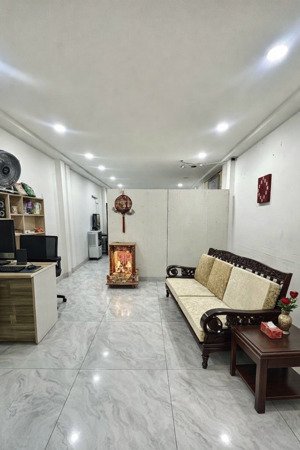 mặt tiền kinh doanh sầm uất, sát xách lê trọng tấn, tân phú, 76m2(4x19), nhỉnh 9 tỷ