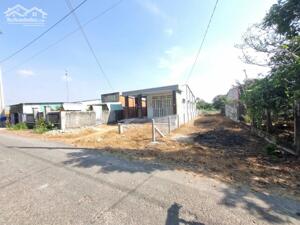 6x39 đường nhựa. Gần KCN. Dân cư đông. 490tr