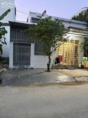 BÁN NHÀ CẤP 4 MẶT TIỀN BÙI HUY BÍCH, VĨNH HOÀ, NHA TRANG – GIÁ CHỈ 4,6 TỶ