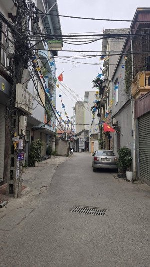 bán nhà ngõ371 đại mỗ nam từ liêm dt 30m x 5t x mt 3,2m giá 7,25 tỷ có thương lượng