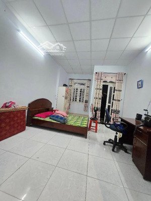 đường nhựa 8m kinh doanh nhà mới đẹp ở ngay linh xuân, thủ đức diện tích: 62m 3 tầng