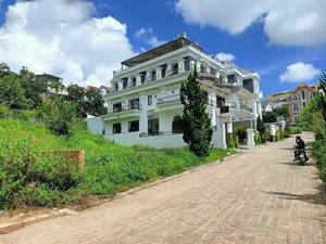 đất biệt thự greenland gần hồ xuân hương khu vip đà lạt 365m²- ngang 17m - giá : 25 tỷ