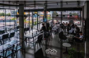 cho thuê nhà góc 3 mặt tiền đối diện emart