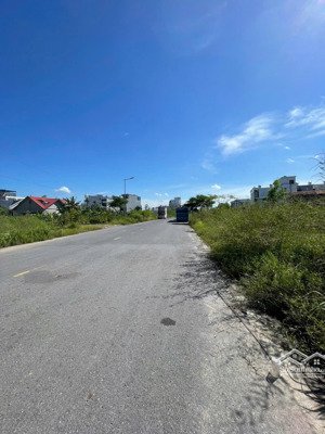 chính chủ gửi bán lô góc tại khâu da - thủy nguyên - hp. giá chỉ 6.5 tỷ siêu đẹp