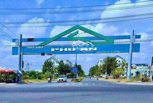 nền góc 2 mặt tiền đường a5&a7 ngay kdc phú an tp cần thơ