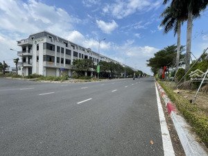 mặt tiền hùng vương nối dài p6 dt: 10x20m=205m2, 16 tỷ 999 triệu đồng thương lượng sổ hồng riêng