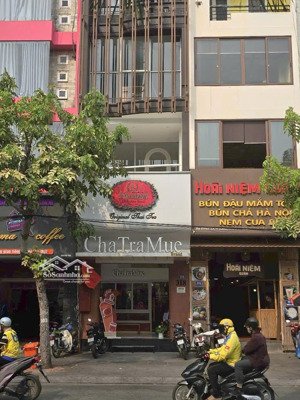 tòa nhà giảm 2 tỷ | mt phan xích long phú nhuận | 4m x 16m = 64m² | giá 41 tỷ | thuê 70 tr