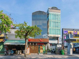 siêu phẩm tòa nhà mt trần não. 130 tỷ (9 x 65m cn 330m2)