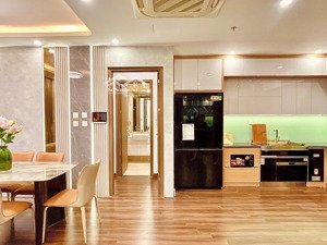 không nhiều căn 2,5pn sở hữu view võ nguyên giáp đẹp như căn này. hoàng huy commerce