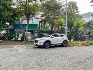 bán nền lô gỗc 2 mặt tiền biệt thự, kdc nam long, đường 25 m và 20m