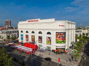 bán khách sạn mt trần phú gần vincom,thiết kế 23 phòng gần biển,sổ hồng lâu dài,kinh doanh sầm uất