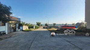 đất to 2 mặt tiền sau toytota ngày cổng tuần châu