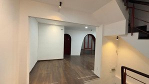 chỉ 24 tỷ sở hữu mặt tiền kinh doanh ngô thời nhiệm, phường xuân hòa- ngang 6.7 - 4 tầng .