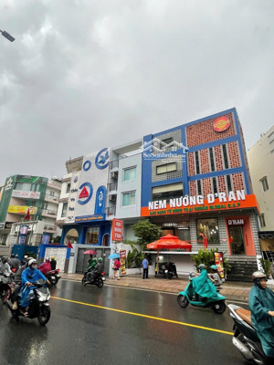 bán nhà góc 2 mặt tiền cách mạng tháng 8 - dt: 18 x 45m - hầm + 4 lầu - giá bán: 160 tỷ tl