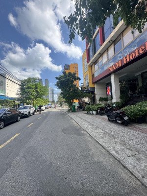 bán lô đất đường 5.5m dương đình nghệ sát hồ nghinh . diện tích 88m2 xây cực đẹp . giá chỉ 11 tỷ