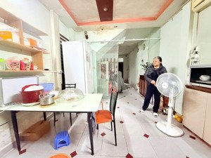 bán nr tại nghĩa đô, 8,8 tỷ, 40m2 siêu hot