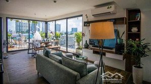 cần bán căn hộ dịch vụ đẹp nhất thạnh mỹ mặt tiền nguyễn thị định lợi quận 2.dt:10x28m2 giá 90 tỷ.