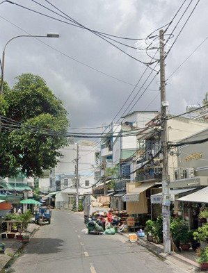 bán nhà mặt tiền 95m2 khu nguyễn sơn, phú thọ hoà đường 12m có lề dtsd 260m2. quận tân phú