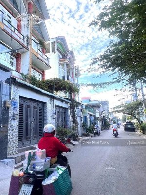 nhà bán hẻm 8m nhựa thông, 4 tầng kiên cố, 4m x 16m (64m2) hương lộ 2, bình tân