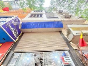 bán nhà mặt phố thụy khuê . 2 mặt tiền , có vỉa hè , kinh doanh . dt38m2 . xây 6 tầng. giá 18 tỷ