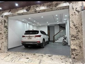 căn hiếm thạch bàn nhà đẹp đón tết thang máy gara ô tô full nội thất ngoại nhập mặt tiền hơn 5.2m