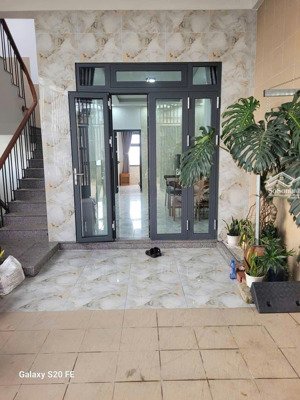 cho thuê căn hộ - 2 p. ngủ - đường ngô thì sỹ - p. 4 - đà lạt - 6 triệu/tháng - view đẹp