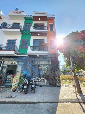 bán nhà mới 1t2l 4.5x16m hoàn công, đường d2 kdc lê phong an phú 1 p. an phú, full nội thất