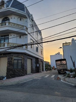 đất khu phân lô, hẻm 8m có lề, xây được 5 tầng, 83m2 (4 x 19 ) nở hậu l, hl2 nối dài tây lân b-tân