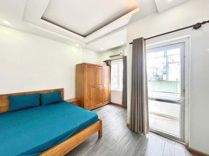 căn hộ 1 phòng ngủ ban công, an ninh ngay vòng xoay cống quỳnh q1