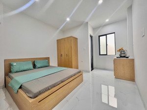 phòng đẹp thoáng, bảo vệ 24/7 gần vạn hạnh mall q10