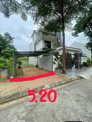 chính chủ cắt lỗ 200 triệu. đất ngay ngã tư lục quân diện tích 105m2, mặt tiền 6 m. giá chỉ hơn 3 đ